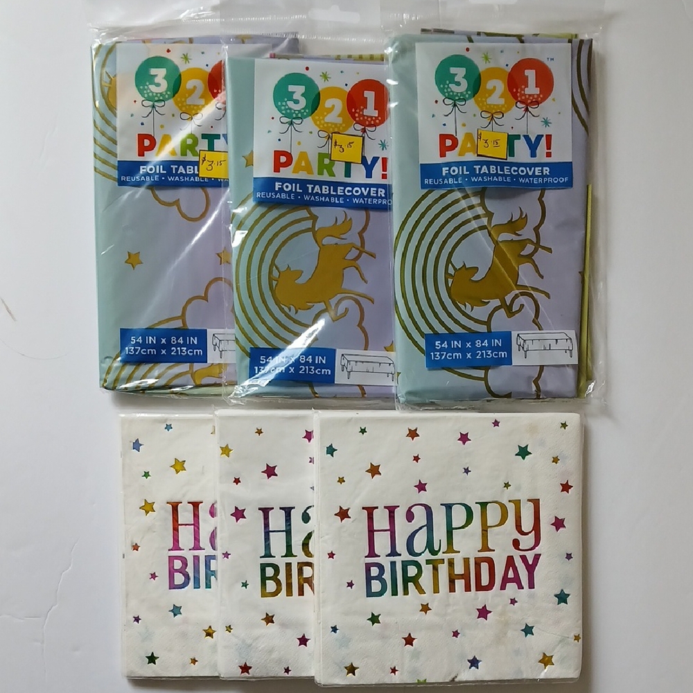 Unicorn Tablecover and Napkins Set